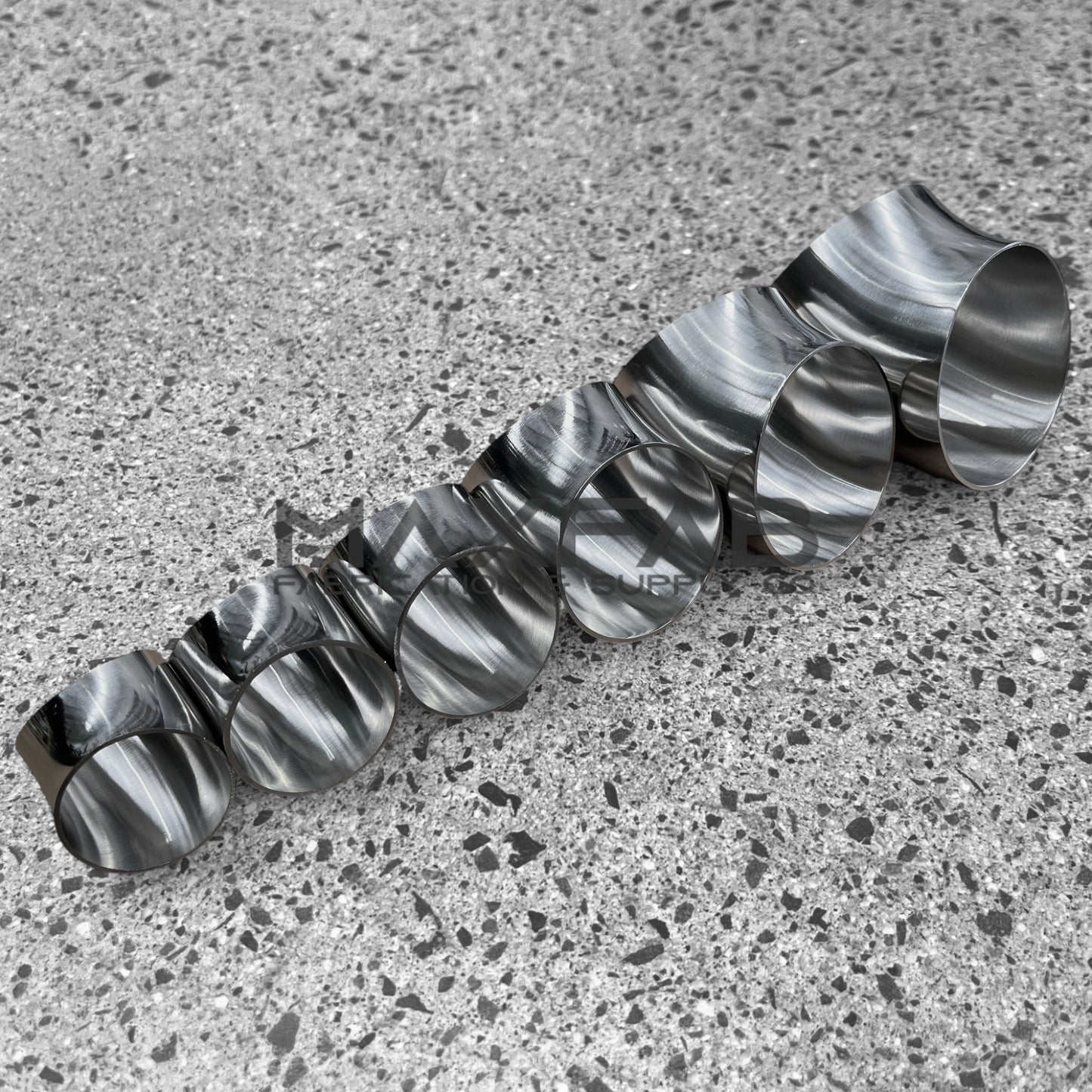 Stainless Steel Bends (Short Tail)