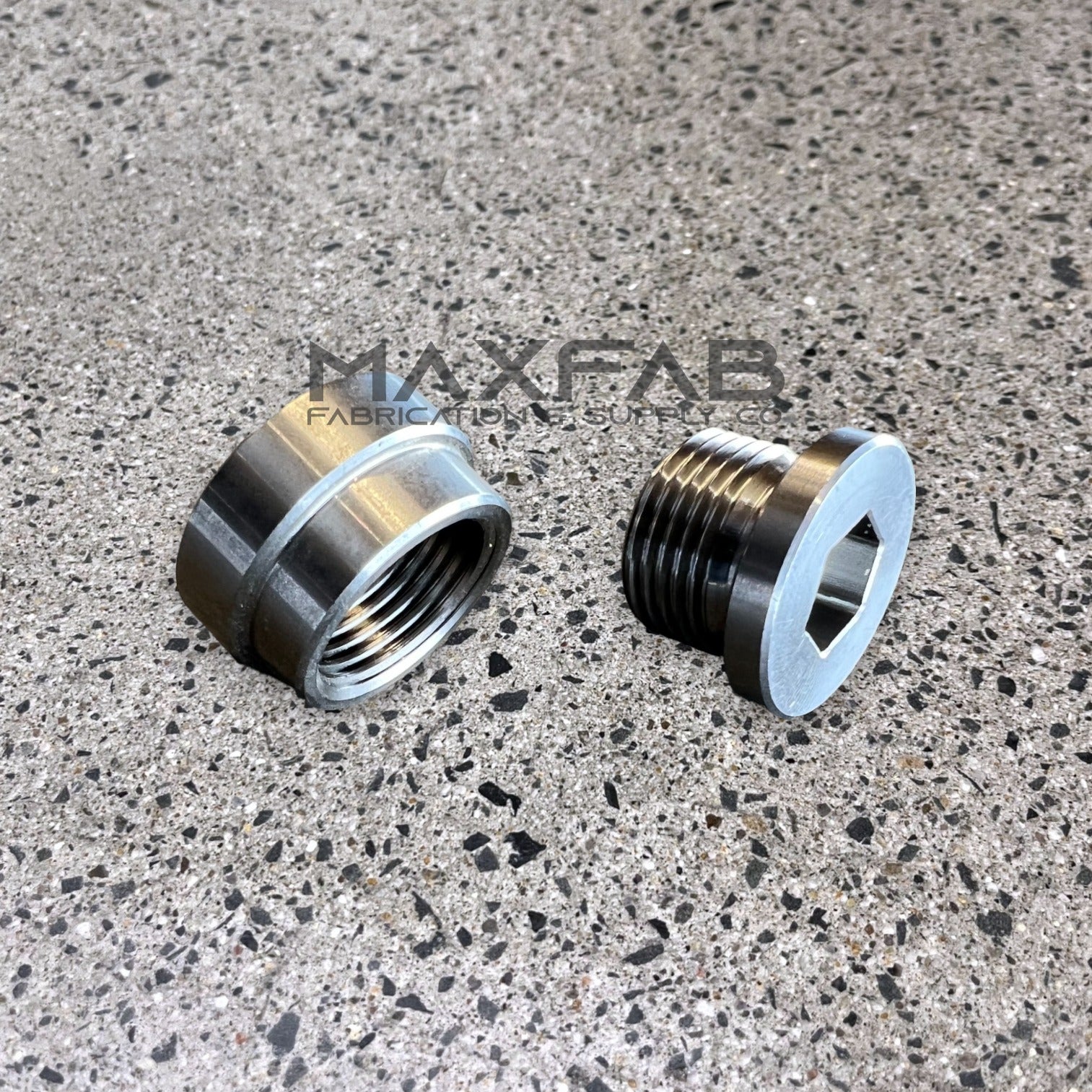 M18 Stepped o2 Sensor Port – Maxfab - Fabrication & Supply Co.